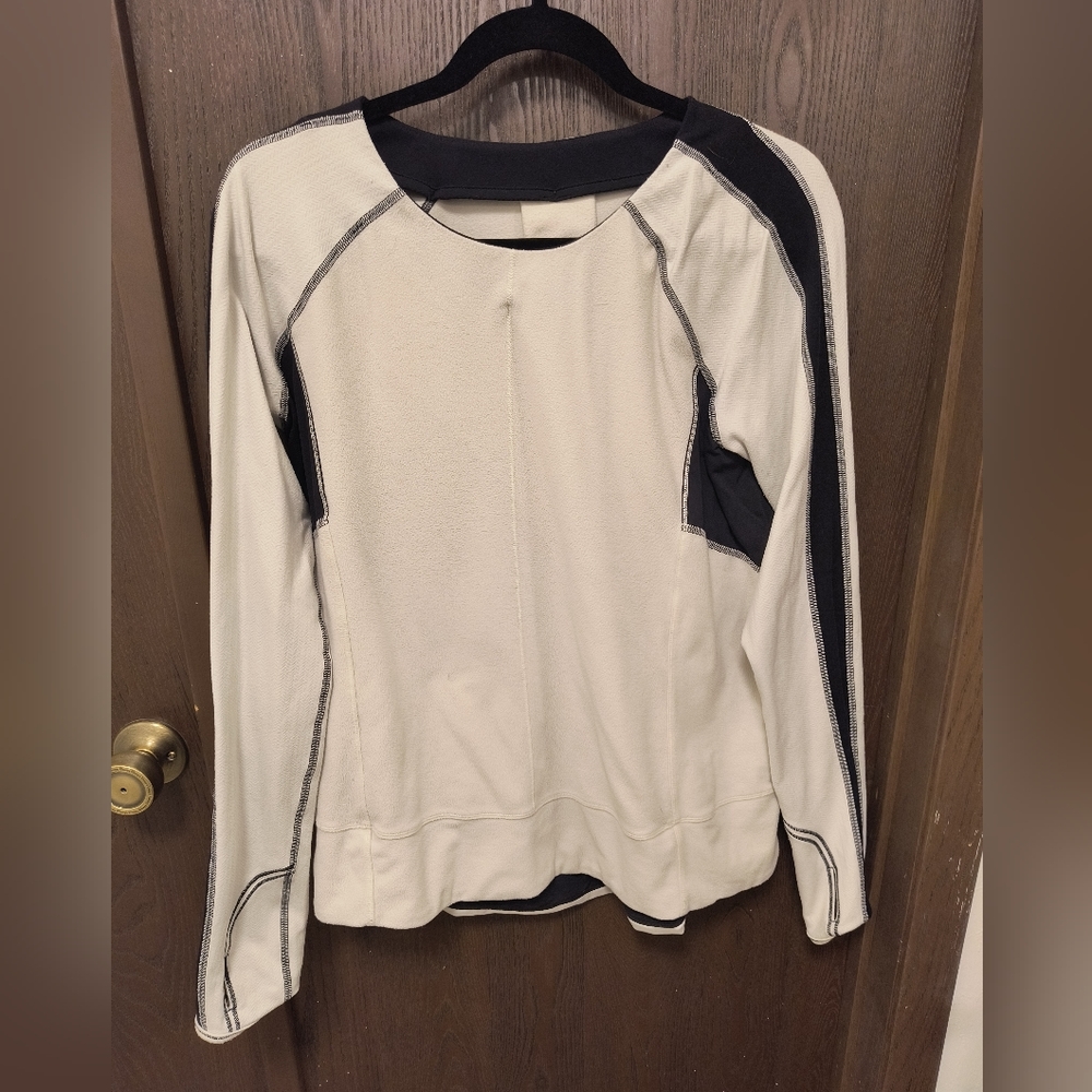 Lululemon Sweatshirt